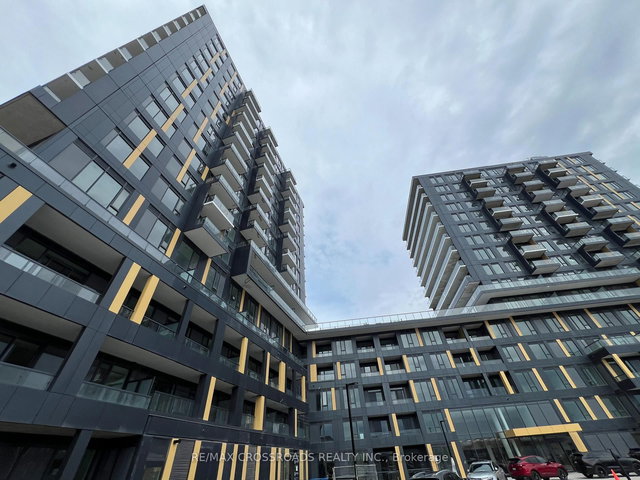 322 - 4878 Powers Common