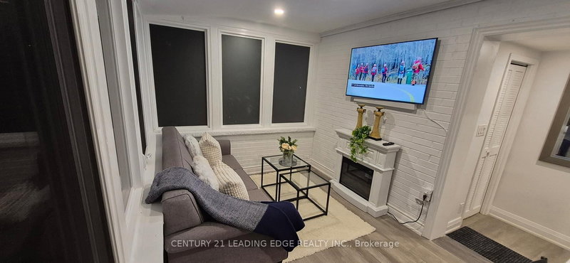 Main - 28 Amity Rd W, Mississauga, L5M 1P2 | Image 2