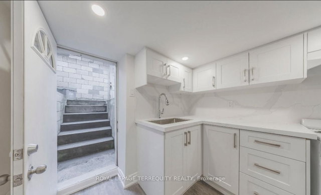 Bsmt - 185 Laughton Avenue