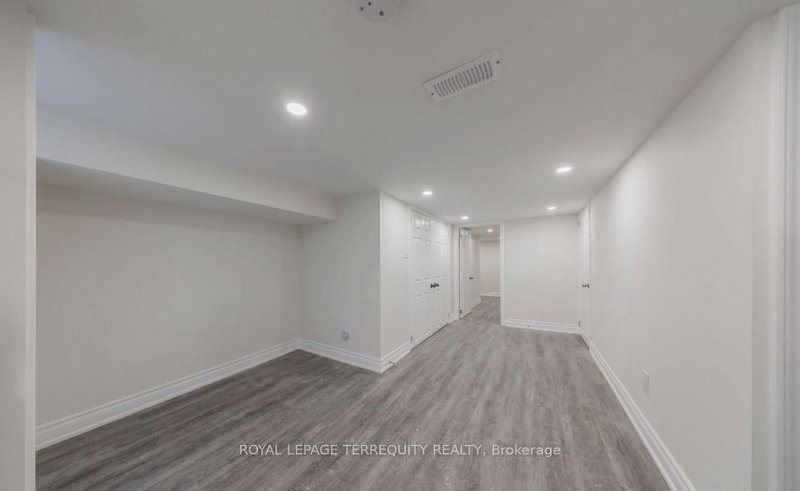 Bsmt - 185 Laughton Ave, Toronto, M6N 2X6 | Image 3