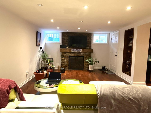 74 Colonel Bertram Road