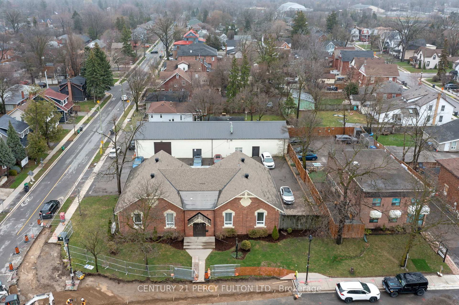 147 Queen Street W - Photo 4