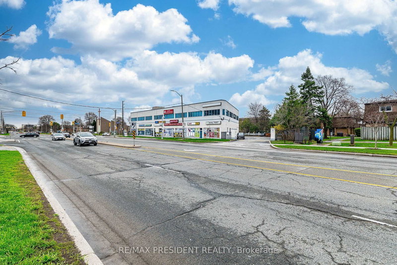 1625 Albion Rd, Toronto, M9V 5H8 | Image 3