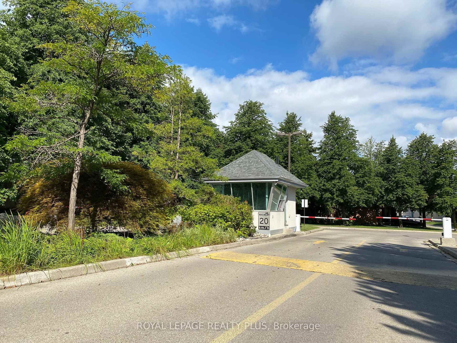 2155 Burnhamthorpe Road W, Unit 1808 - Photo 3