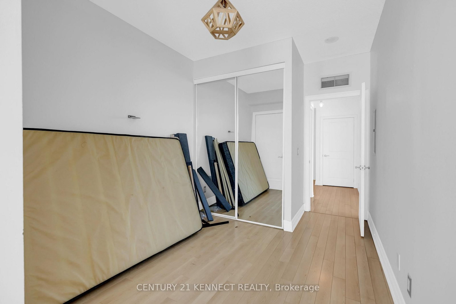 100 John Street, Unit 2408 - Photo 20