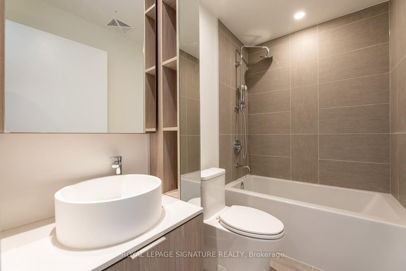 916 - 28 Ann St, Mississauga, L5G 0E1 | Image 3