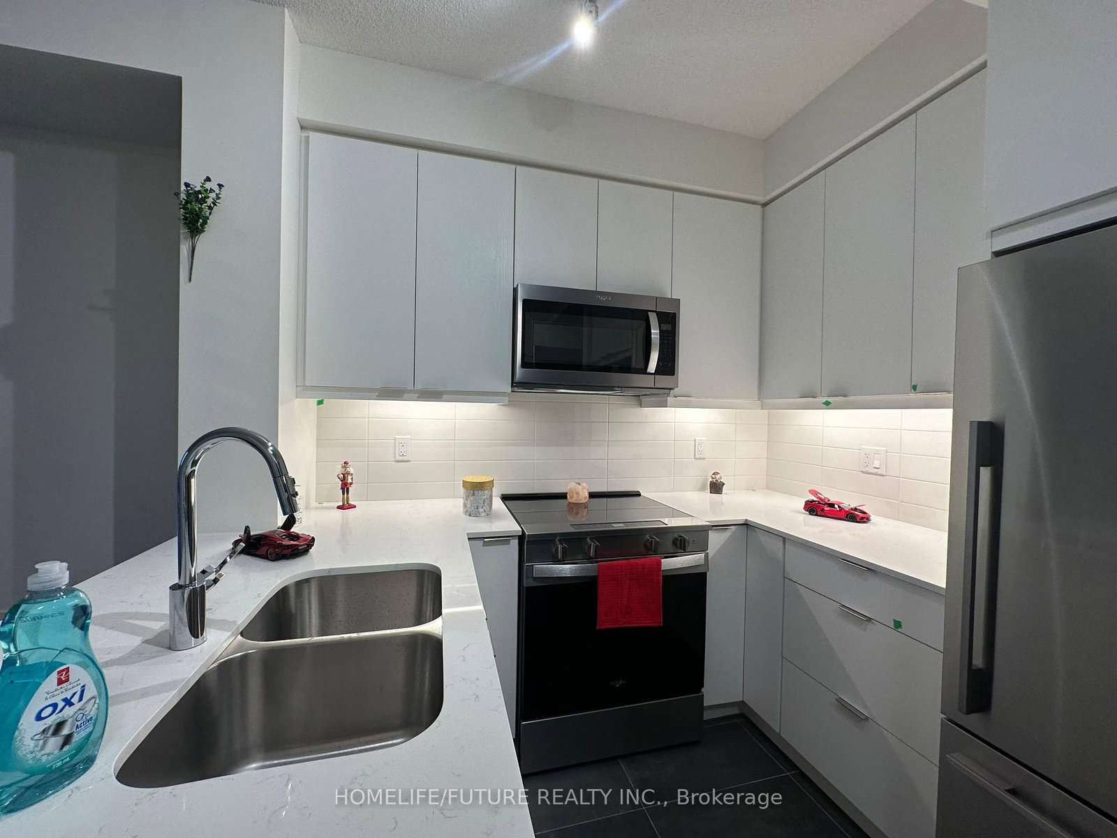 15 Watergarden Drive, Unit 315 - Photo 5