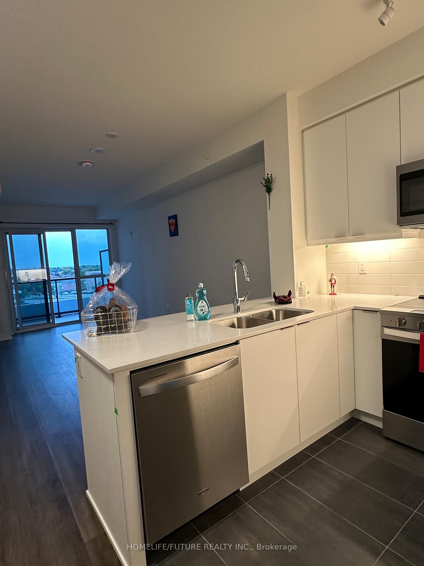 15 Watergarden Drive, Unit 315 - Photo 7