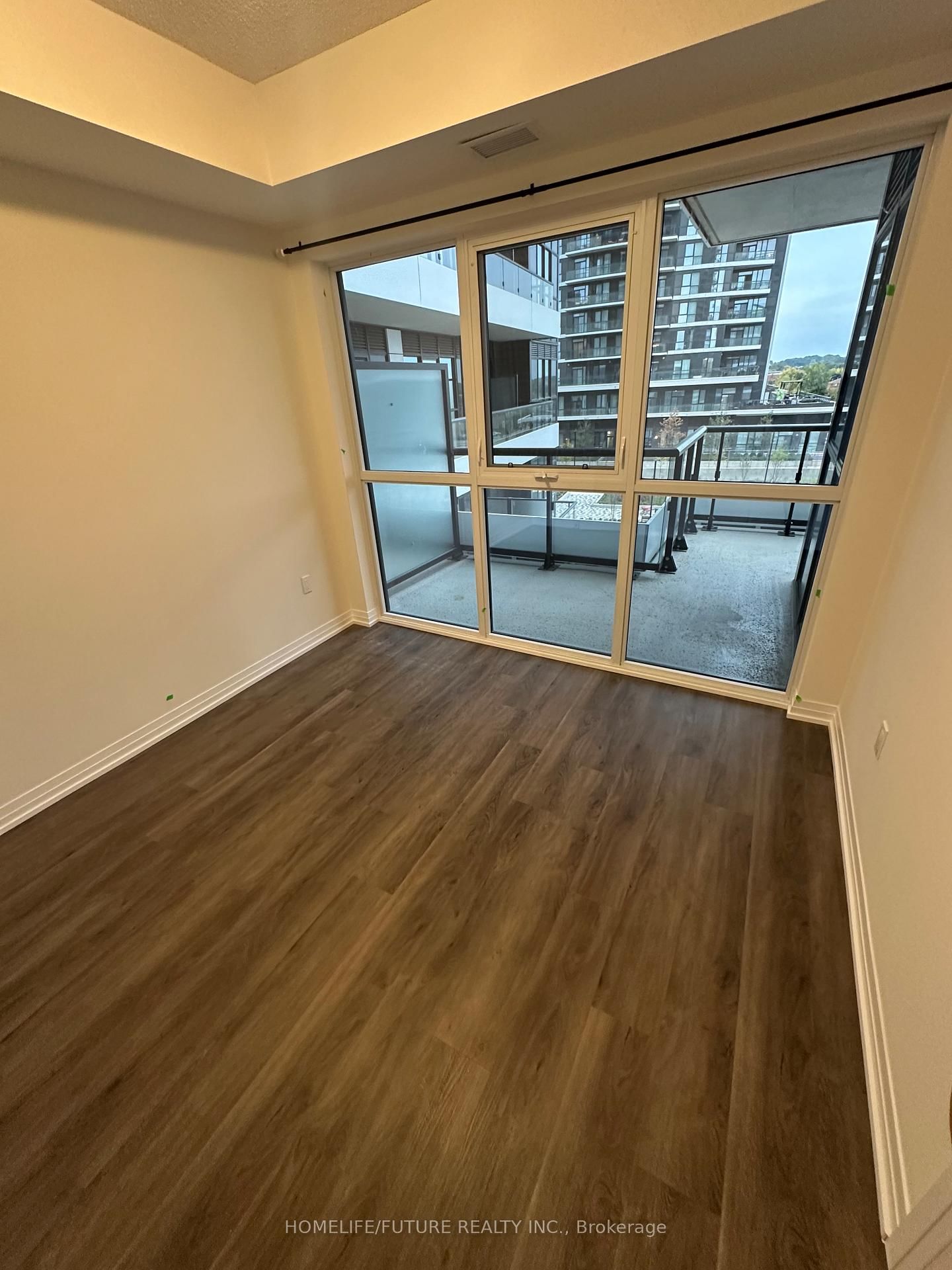 15 Watergarden Drive, Unit 315 - Photo 8