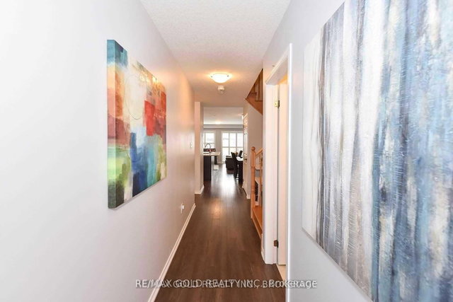 472 Queen Mary Drive