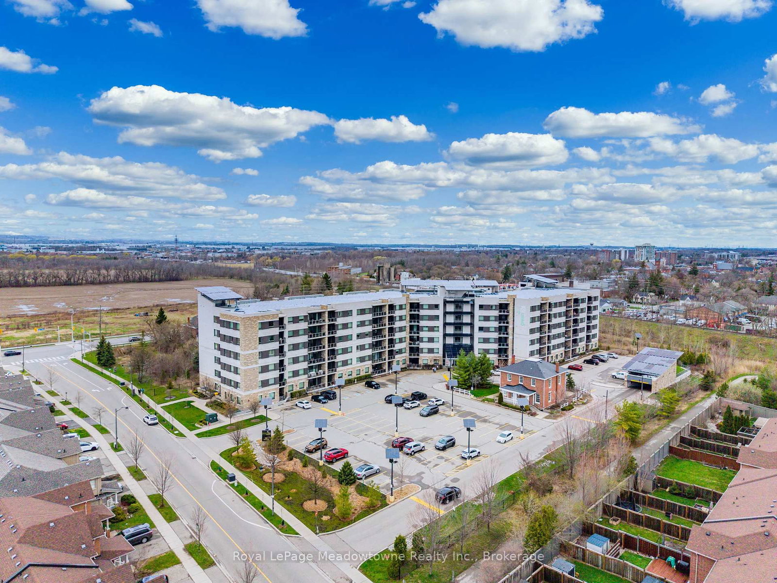 33 Whitmer Street, Unit 109 - Photo 30