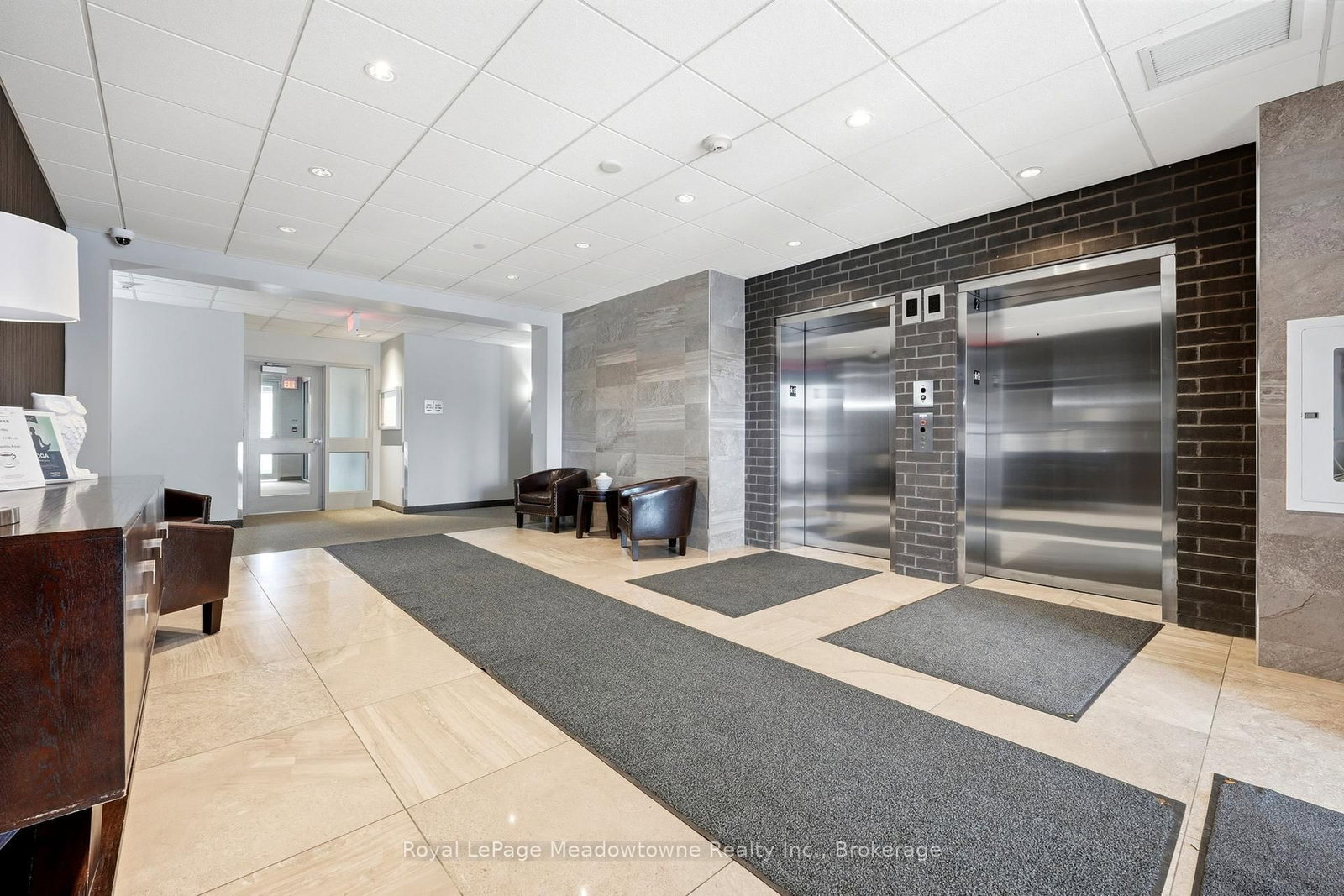 33 Whitmer Street, Unit 109 - Photo 34