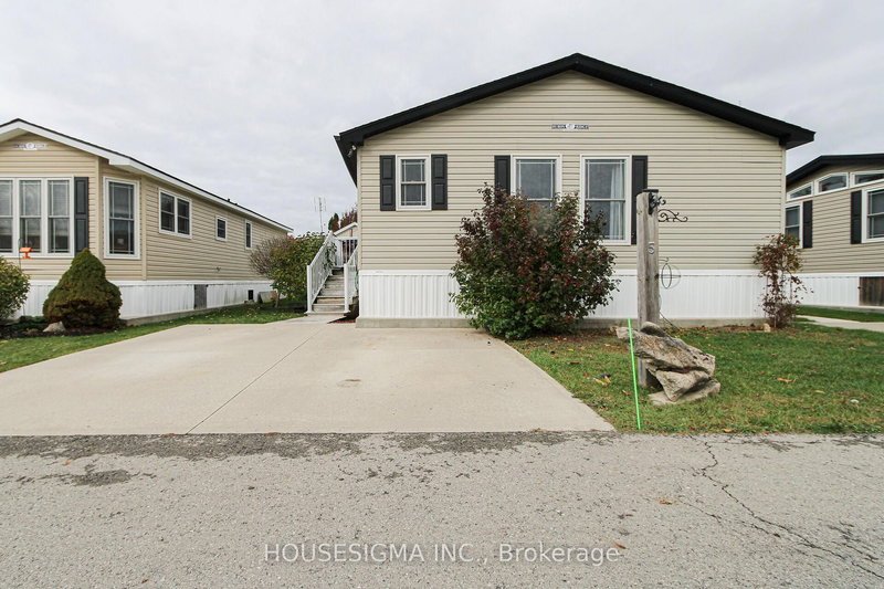 4449 Milburough - 5 Tamarac Line, Burlington, L7P 0C5 | Image 2