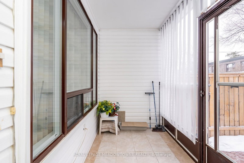 19 - 61 Ardglen Dr, Brampton, L6W 1V1 | Image 2