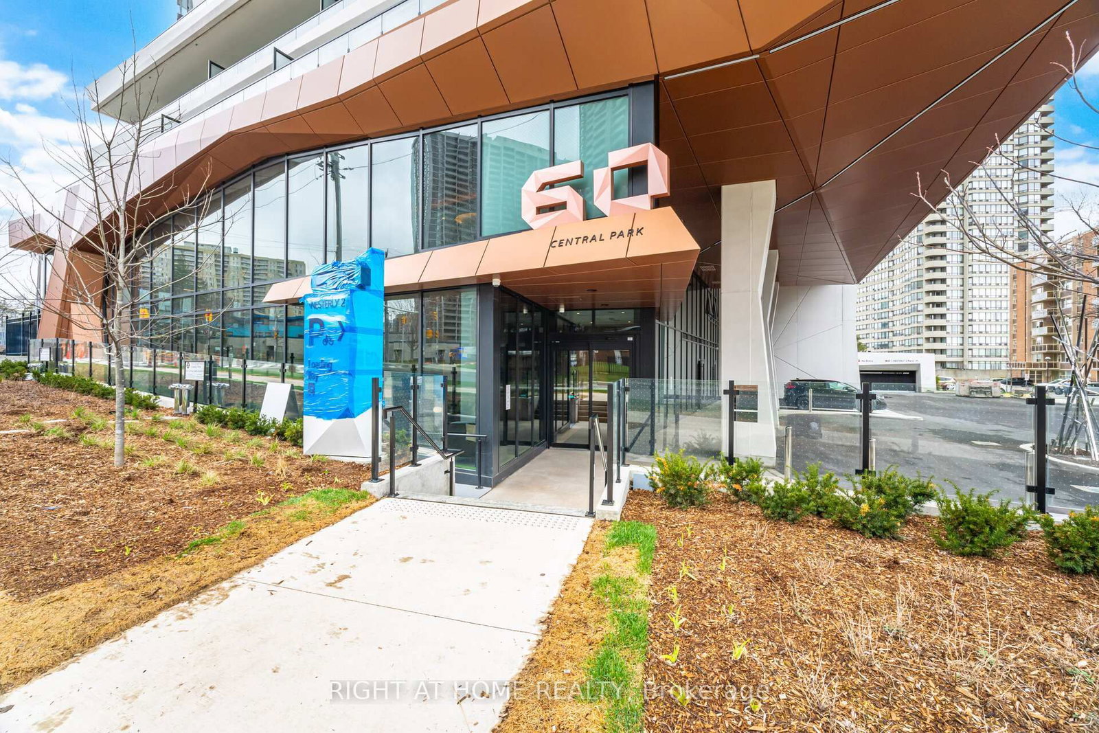 60 Central Park Roadway, Unit 2101 - Photo 3