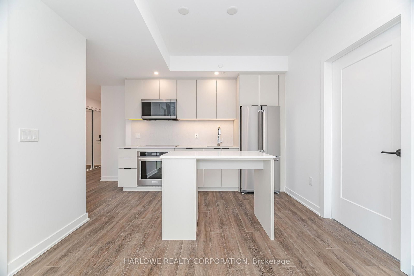 Condo for sale at 703-720 Whitlock Avenue, Milton, Ontario, L9E 2B5 - Cobban - MLS: W13016724