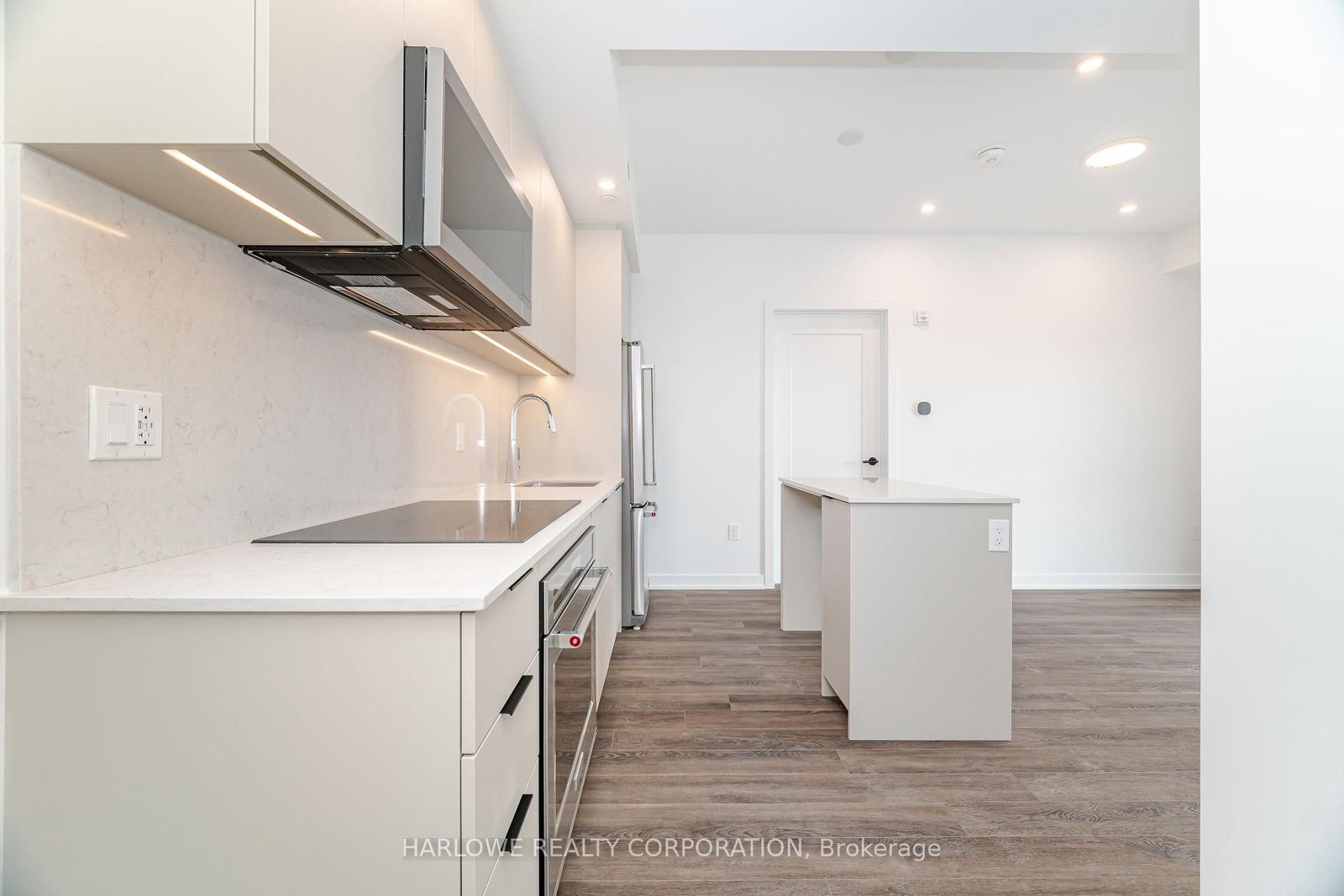 Condo for sale at 703-720 Whitlock Avenue, Milton, Ontario, L9E 2B5 - Cobban - MLS: W13016724