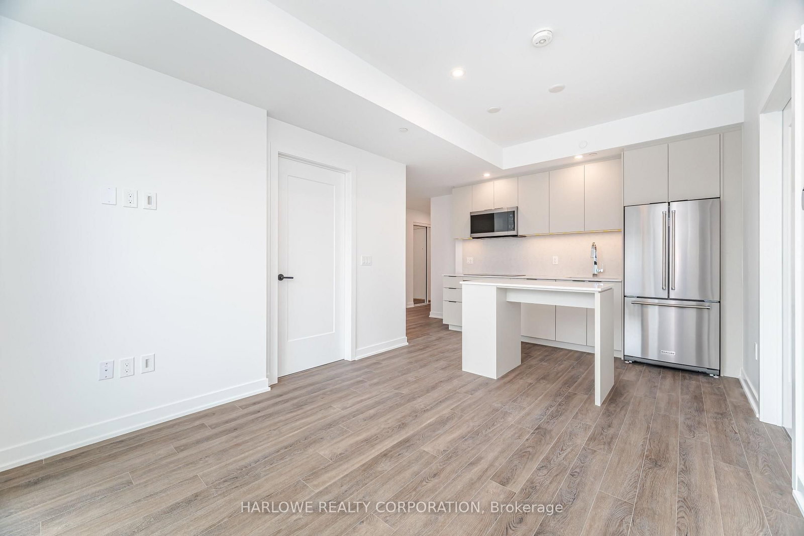 Condo for sale at 703-720 Whitlock Avenue, Milton, Ontario, L9E 2B5 - Cobban - MLS: W13016724