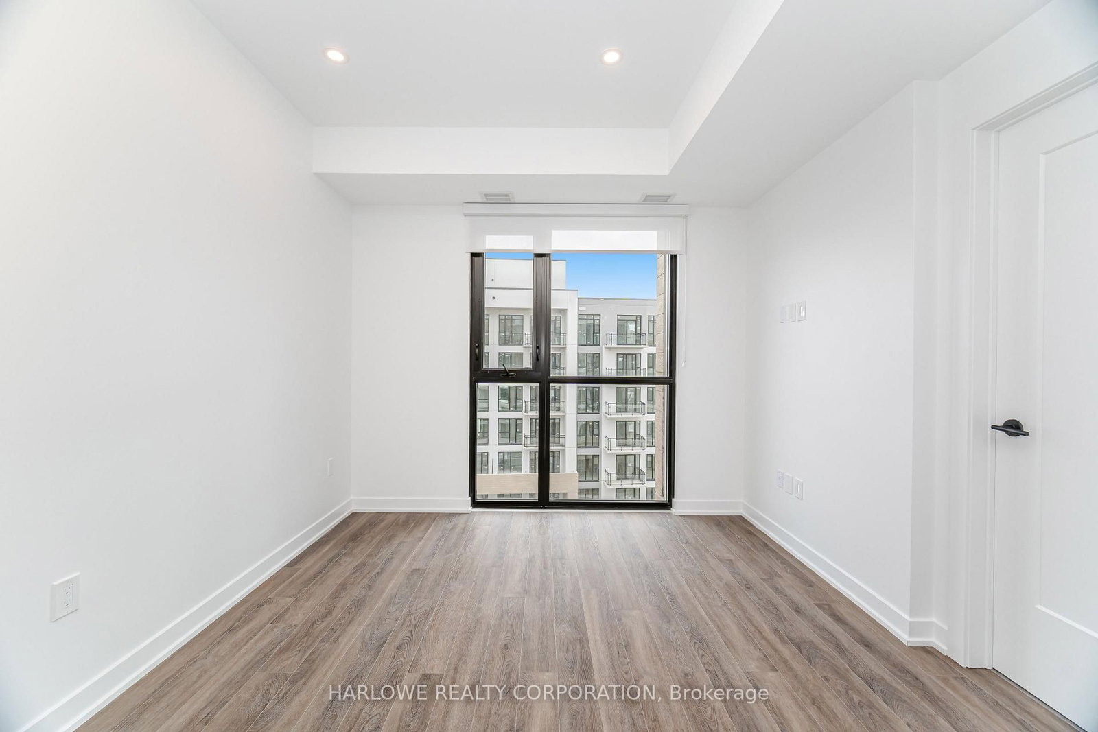 Condo for sale at 703-720 Whitlock Avenue, Milton, Ontario, L9E 2B5 - Cobban - MLS: W13016724