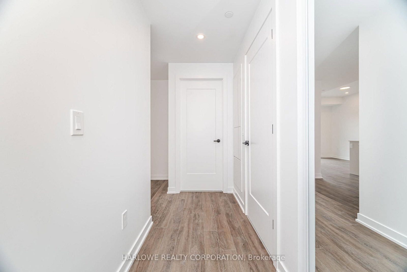 Condo for sale at 703-720 Whitlock Avenue, Milton, Ontario, L9E 2B5 - Cobban - MLS: W13016724