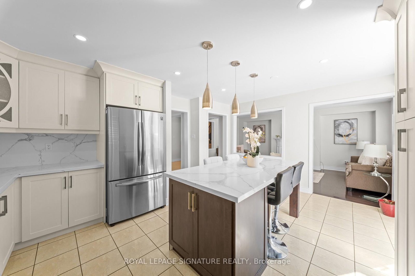 16 Newark Way, Unit Main/Upper - Photo 12