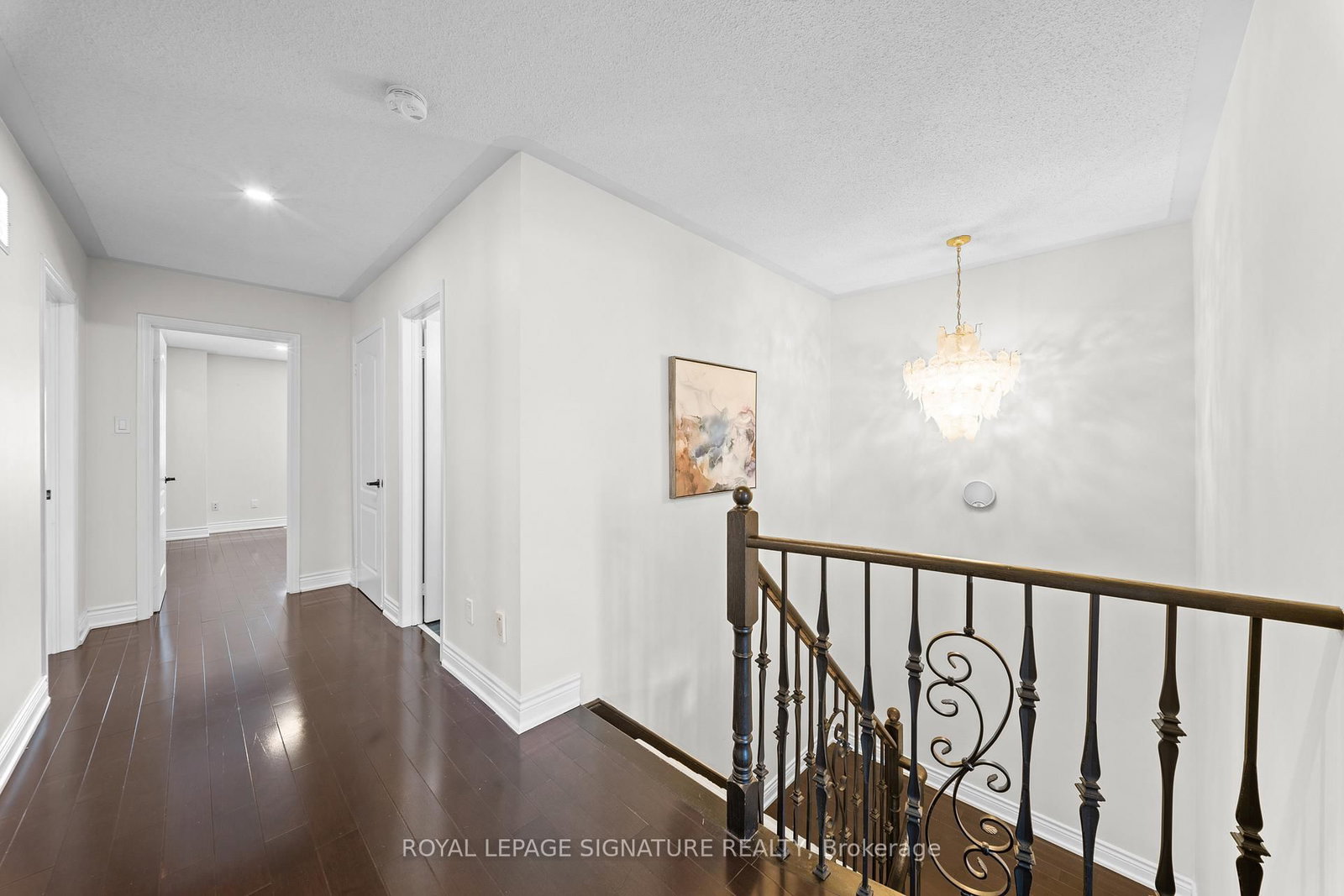 16 Newark Way, Unit Main/Upper - Photo 16