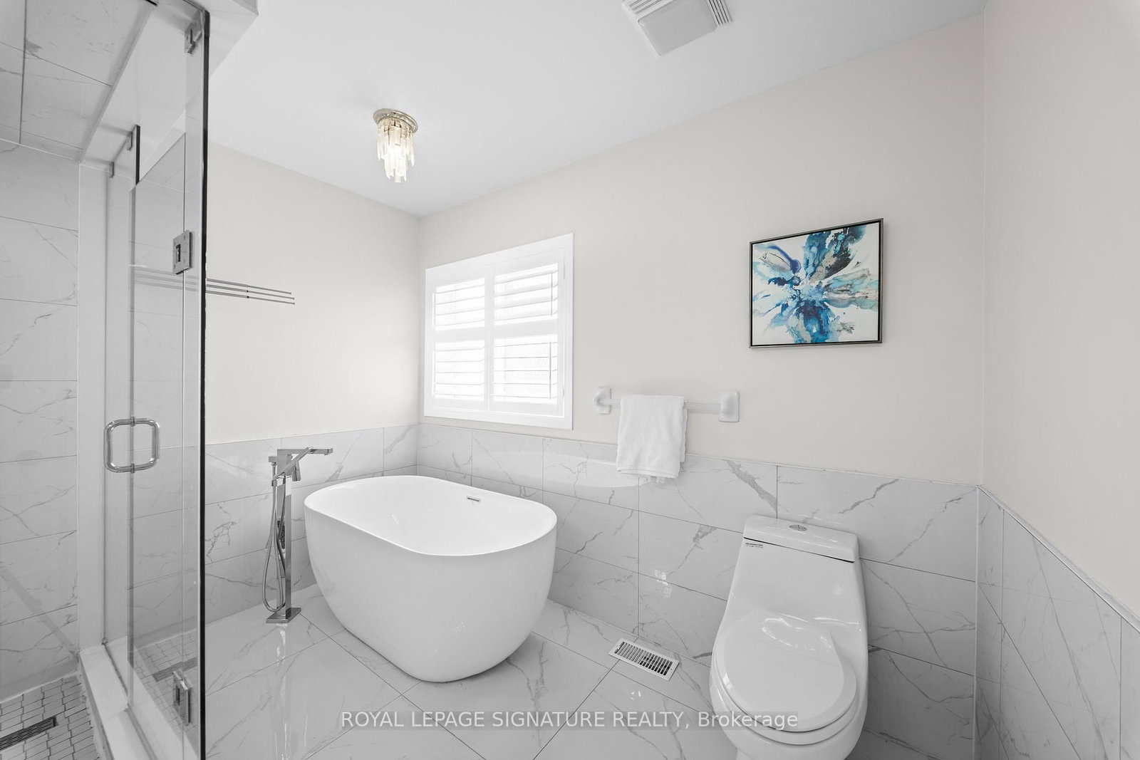 16 Newark Way, Unit Main/Upper - Photo 20