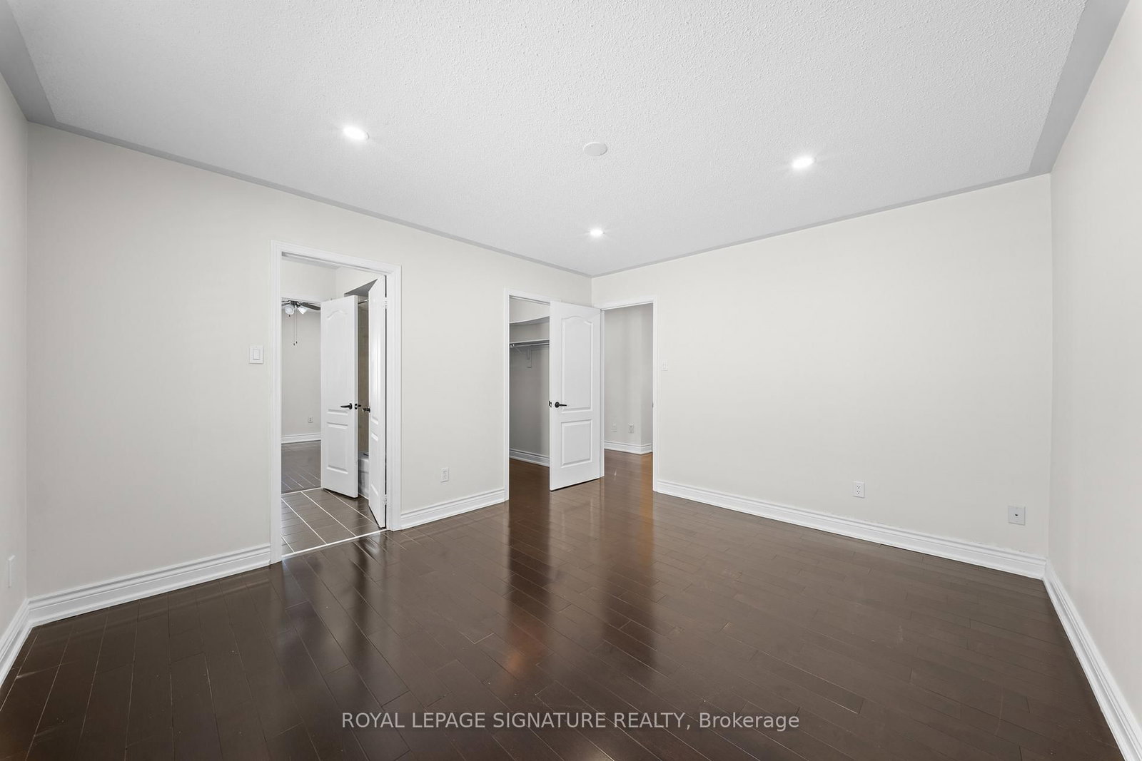 16 Newark Way, Unit Main/Upper - Photo 23