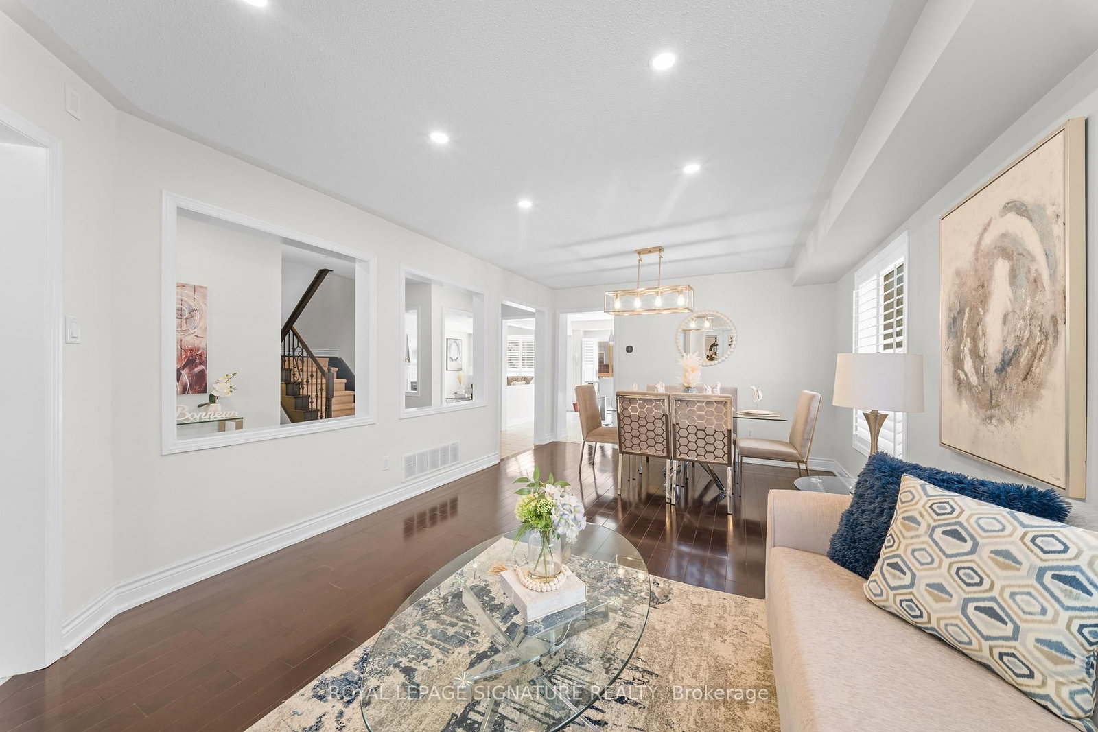 16 Newark Way, Unit Main/Upper - Photo 5