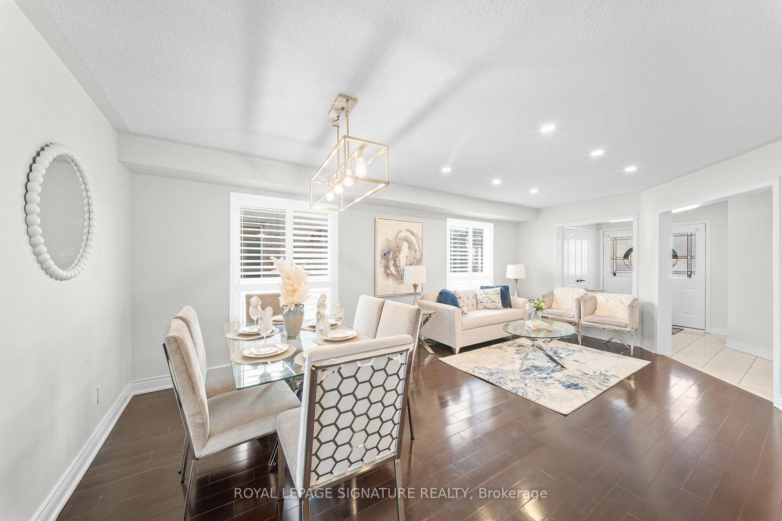 16 Newark Way, Unit Main/Upper - Photo 7