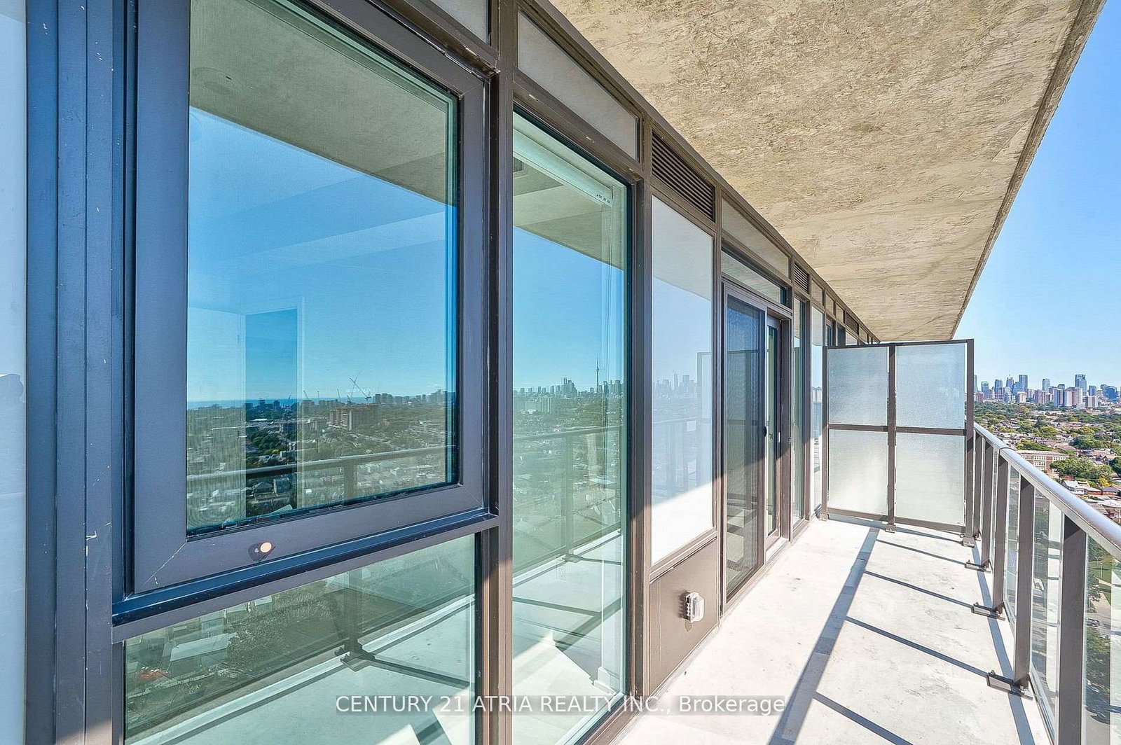 1285 Dupont Street, Unit 2002 - Photo 32