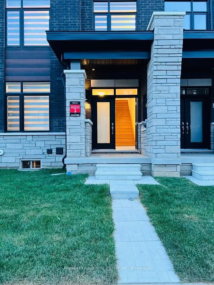 8 Bonnington Dr Drive