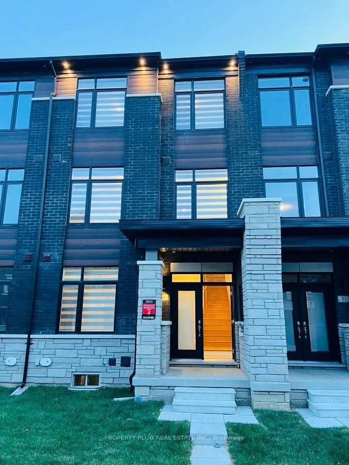 8 Bonnington Dr, Brampton, L7A 5M1 | Image 3