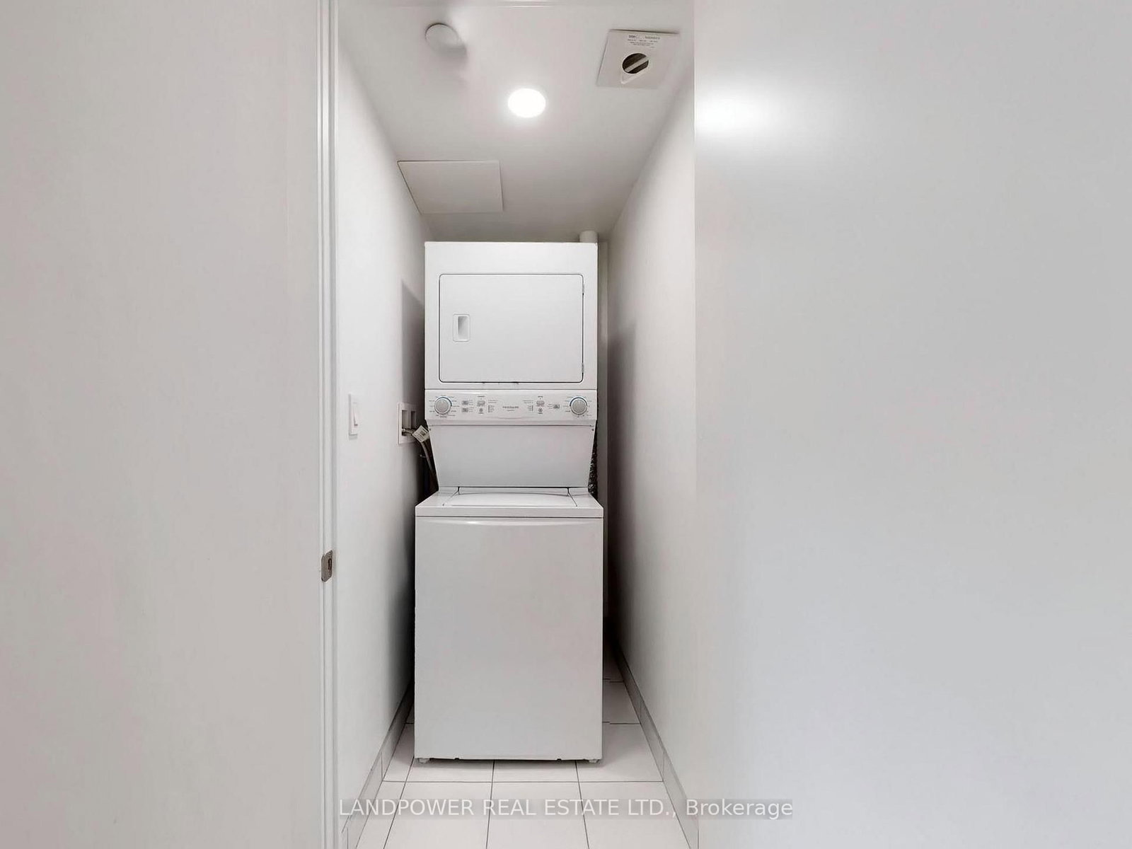 556 Marlee Avenue, Unit 528 - Photo 23