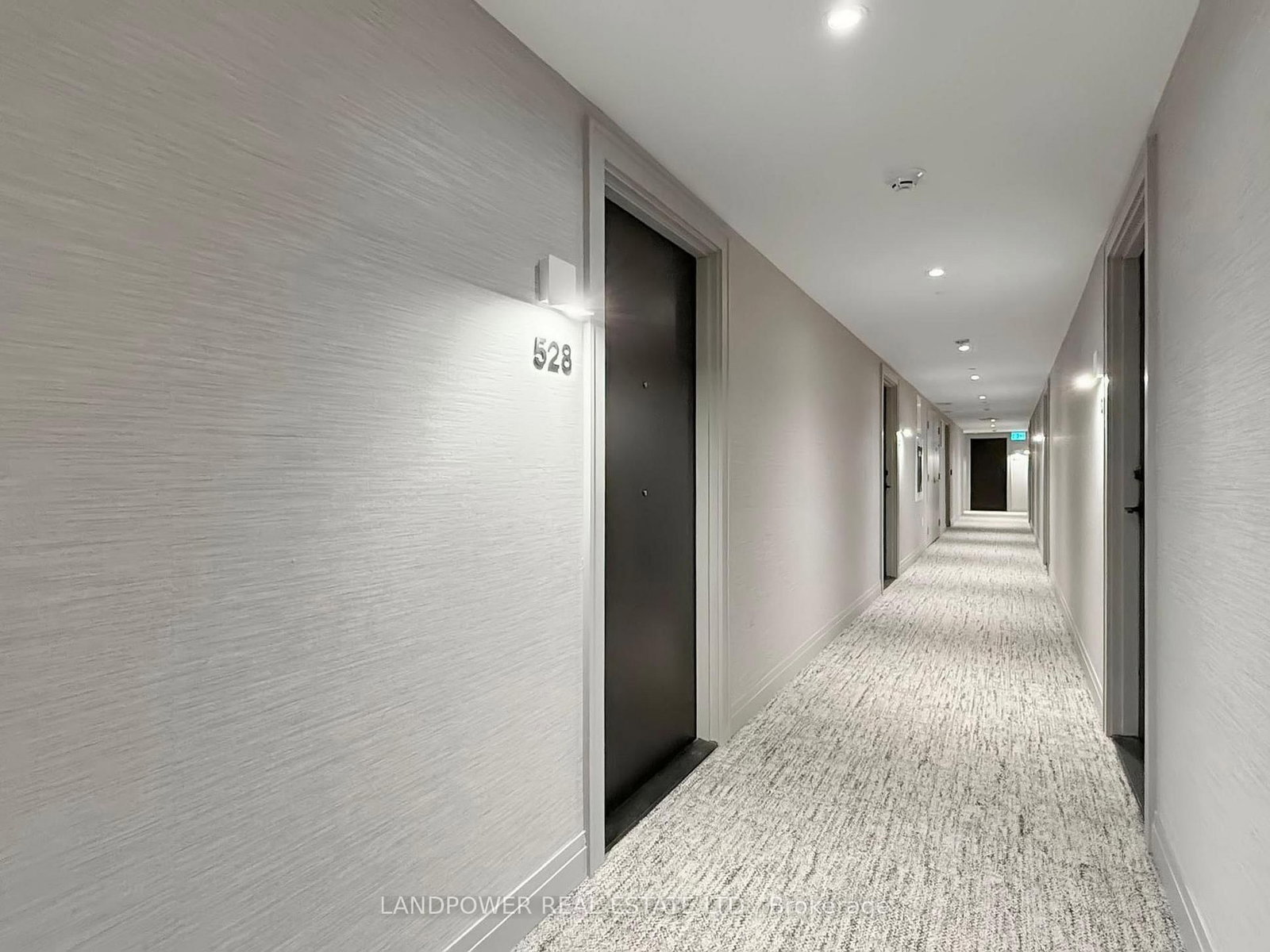 556 Marlee Avenue, Unit 528 - Photo 28