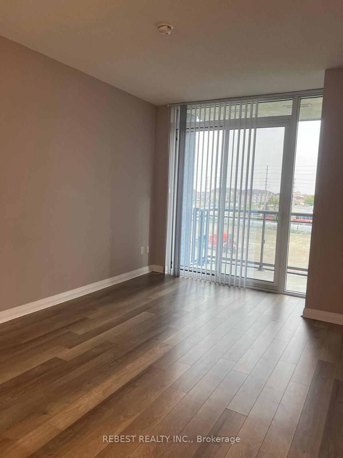 5025 Four Springs Avenue W, Unit 403 - Photo 8