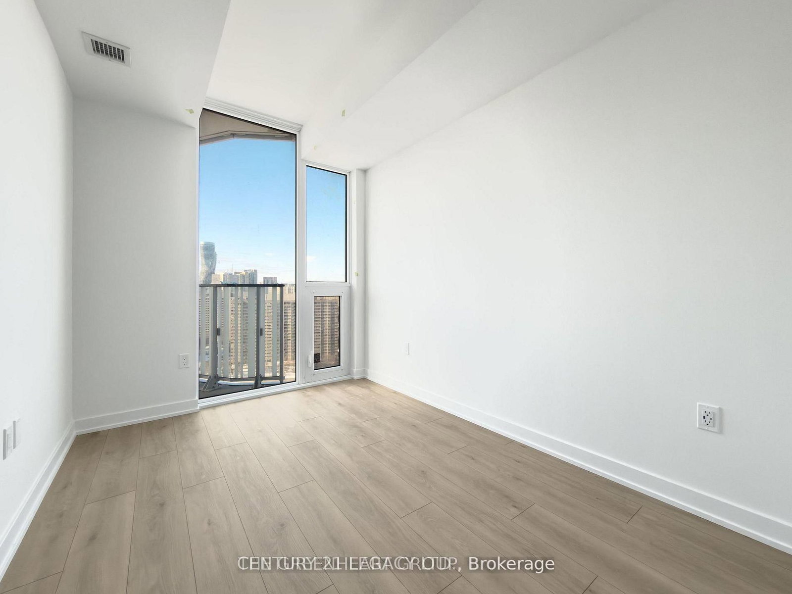 1 Fairview Road E, Unit 2105 - Photo 11