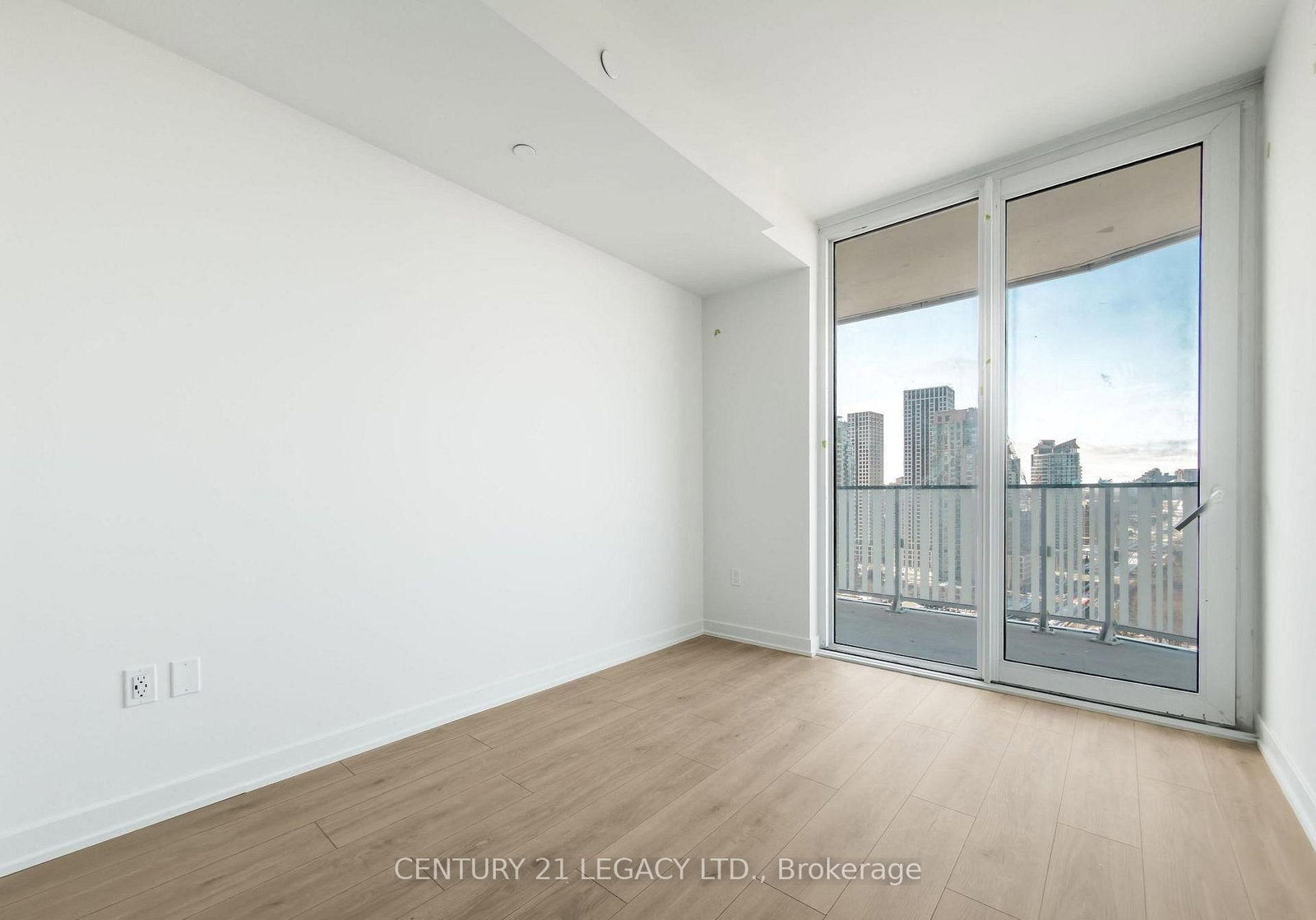 1 Fairview Road E, Unit 2105 - Photo 12