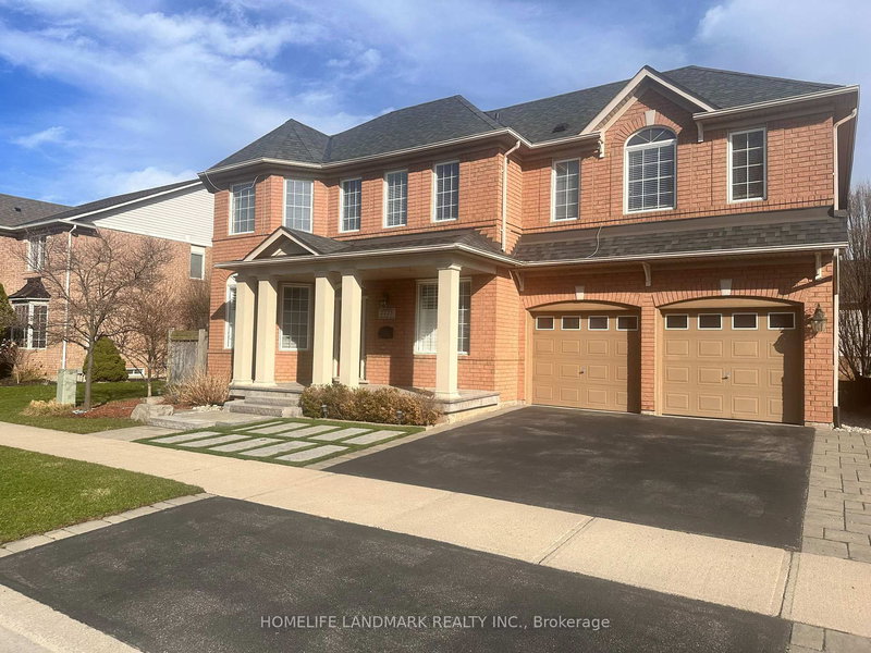 2225 Canonridge Circ, Oakville, L6M 4T8 | Image 3