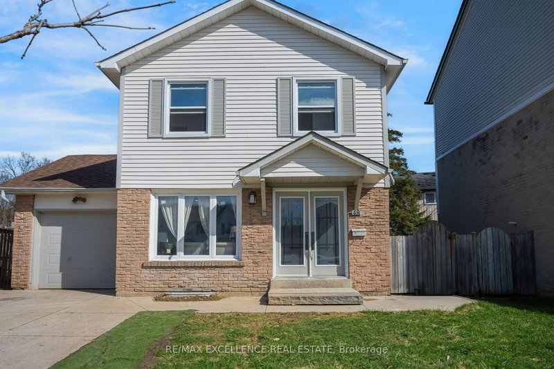 48 Traverston Crt, Brampton, L6Z 1C9 | Image 2