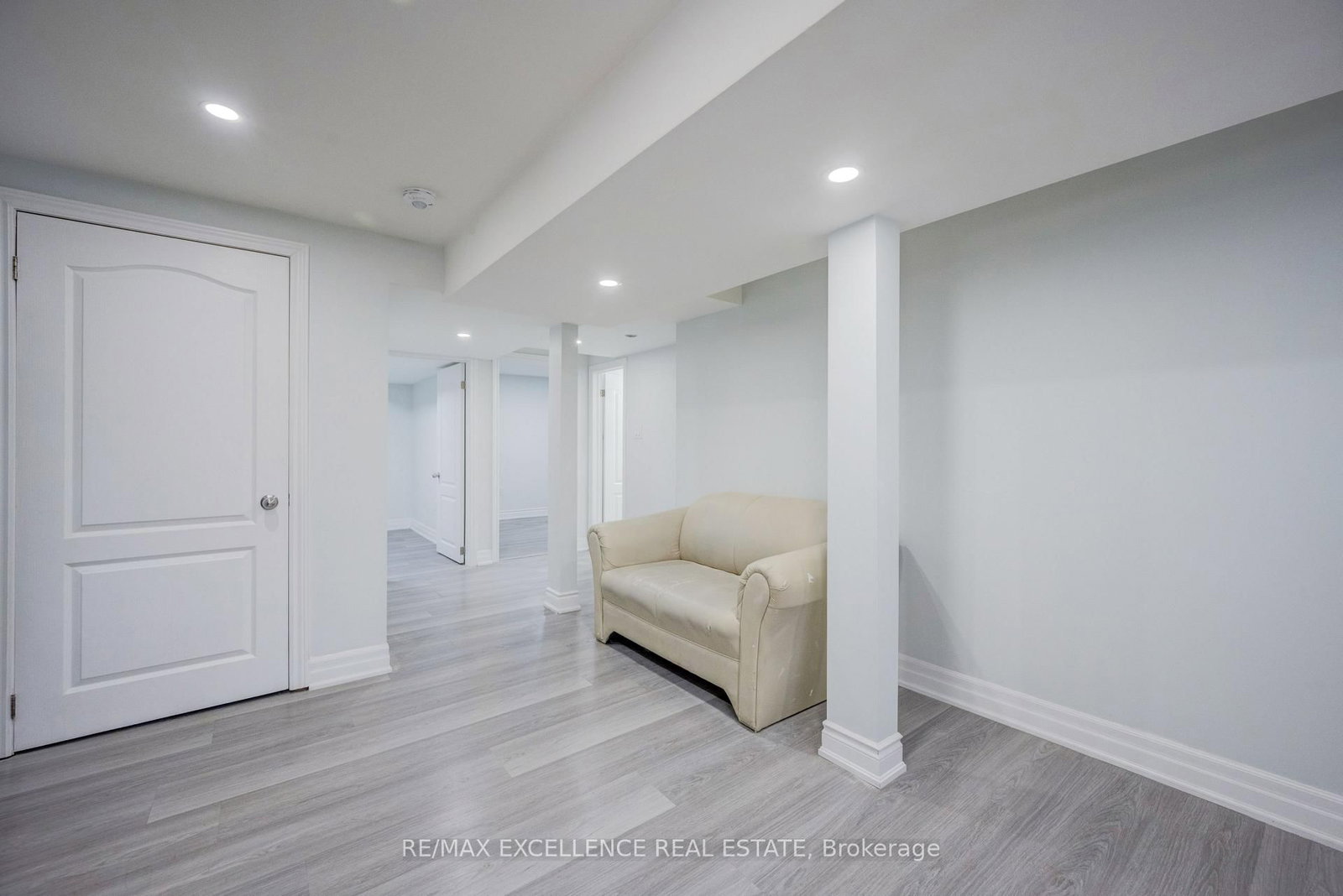 48 Traverston Court - Photo 34