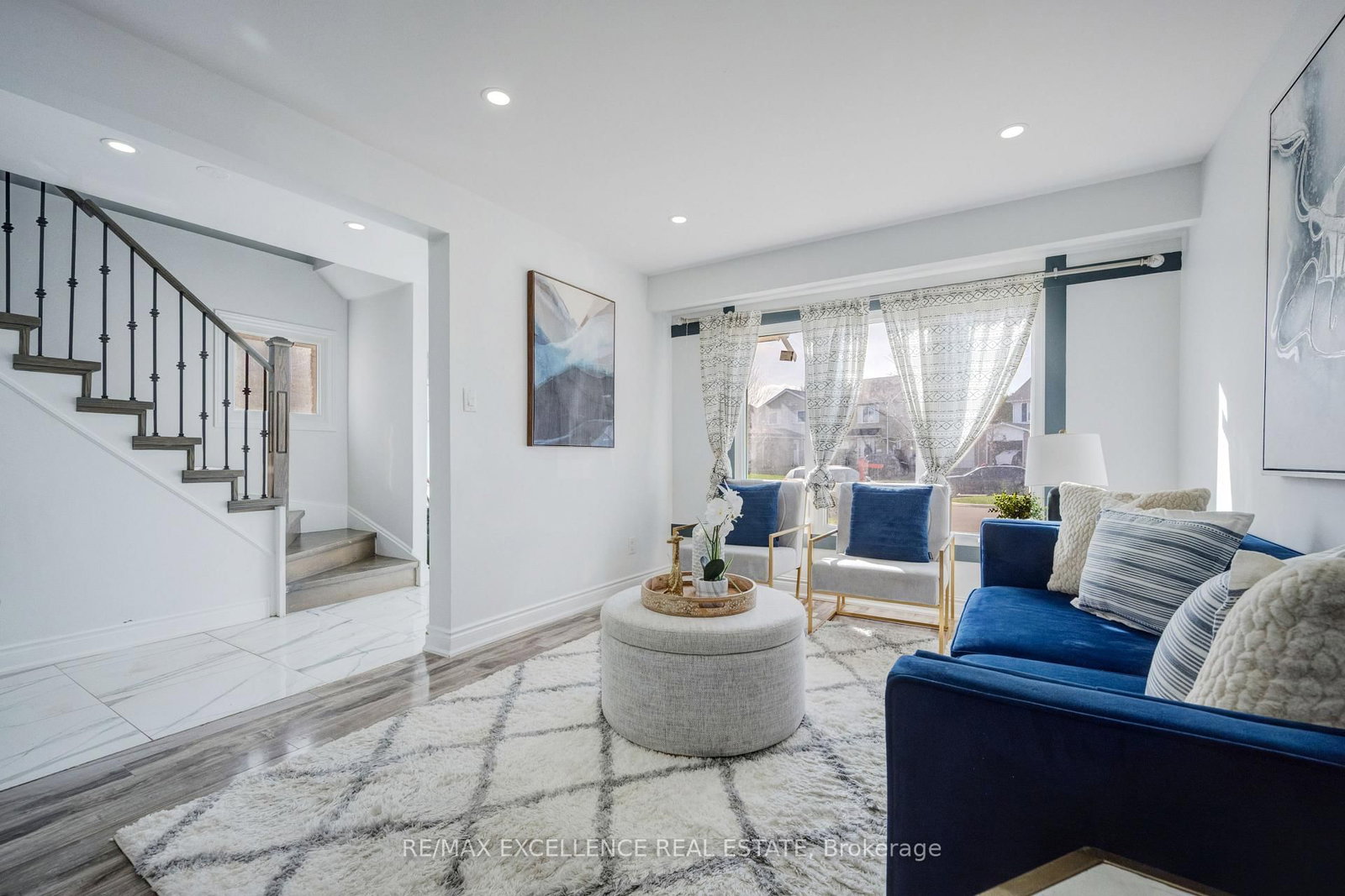 48 Traverston Court - Photo 8