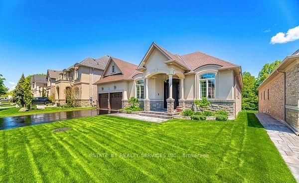 48 Beacon Hill Drive