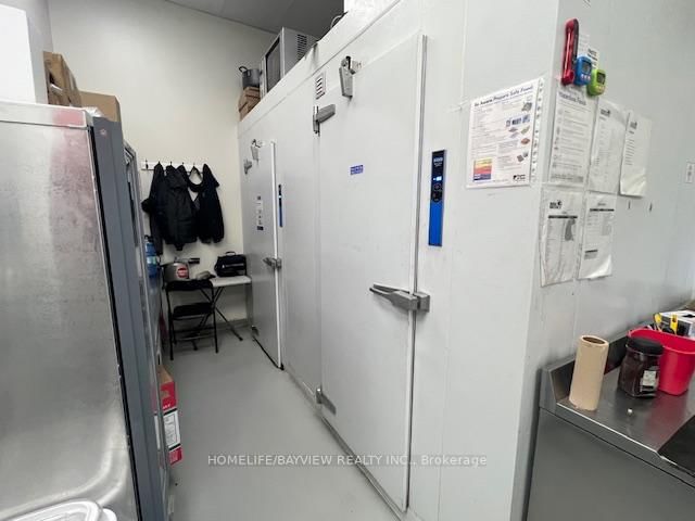 6039 Erin Mills Parkway, Unit 1B - Photo 29