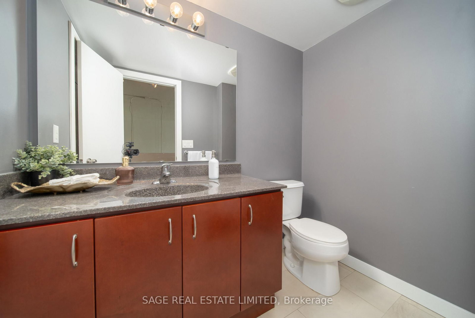 2 Fieldway Road, Unit 803 - Photo 20