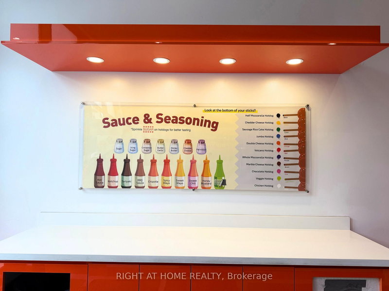 J104 - 90 Weston Rd, Toronto, M6N 0A6 | Image 2