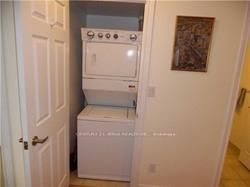 310 Burnhamthorpe Road, Unit 1808 - Photo 11