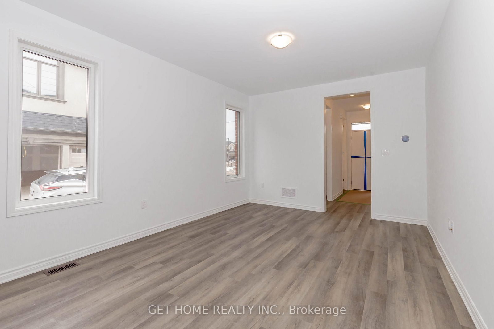 435 Gordon Krantz Avenue - Photo 11