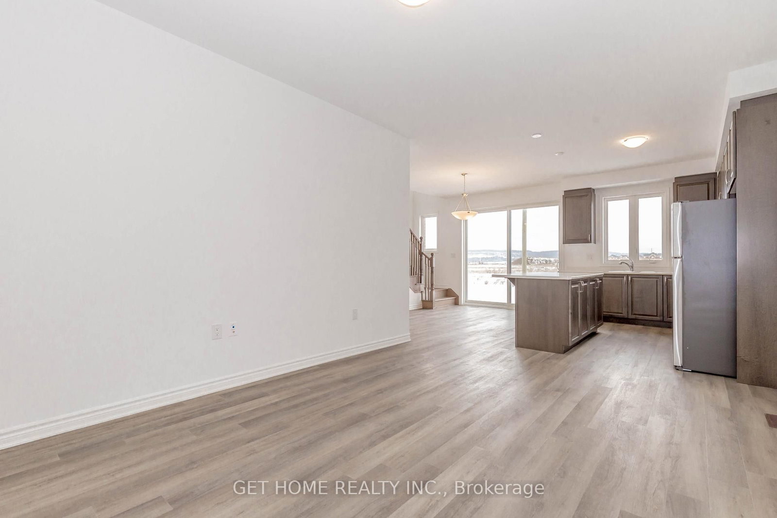 435 Gordon Krantz Avenue - Photo 9