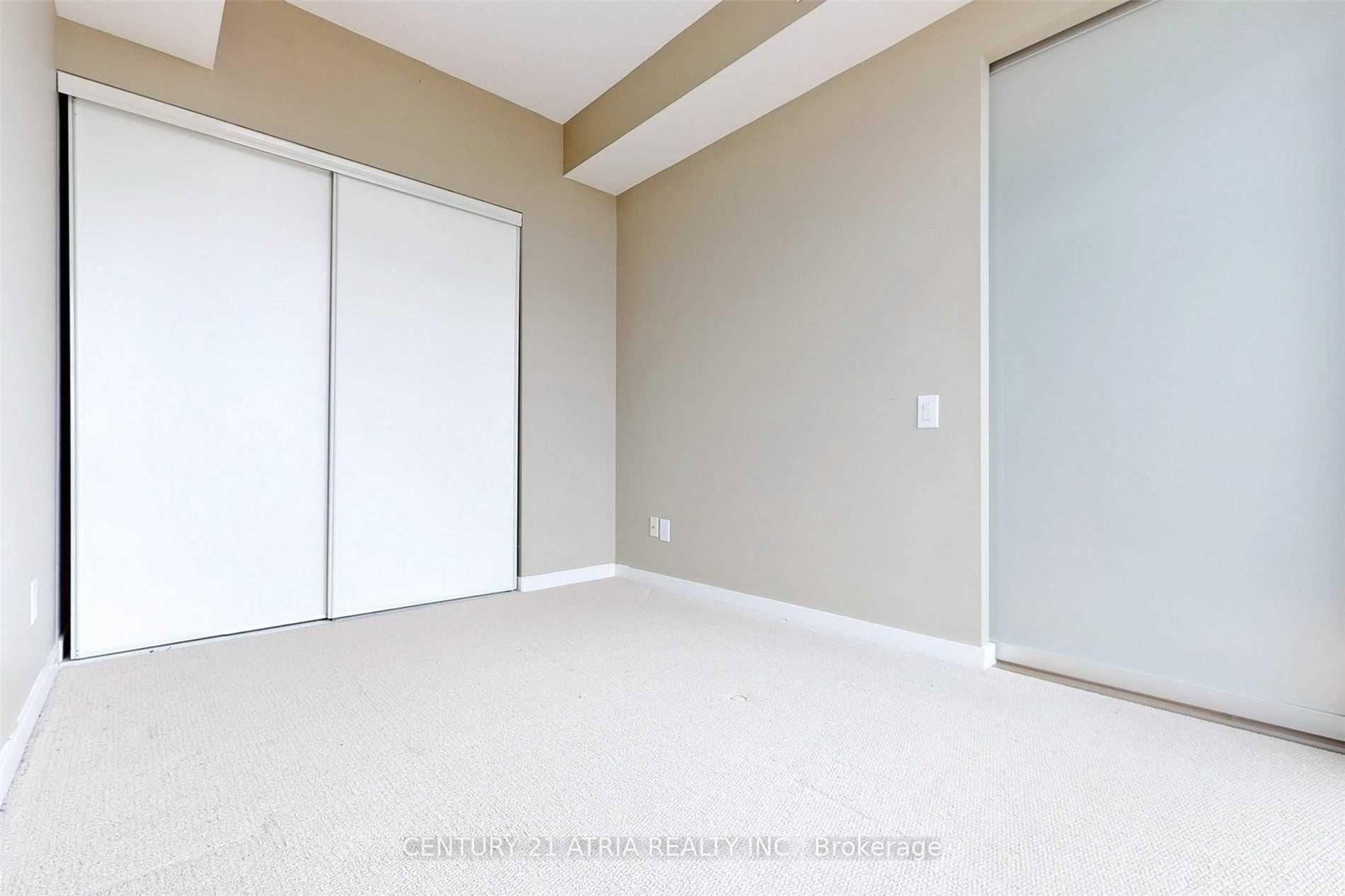 105 The Queensway Avenue, Unit 1208 - Photo 13